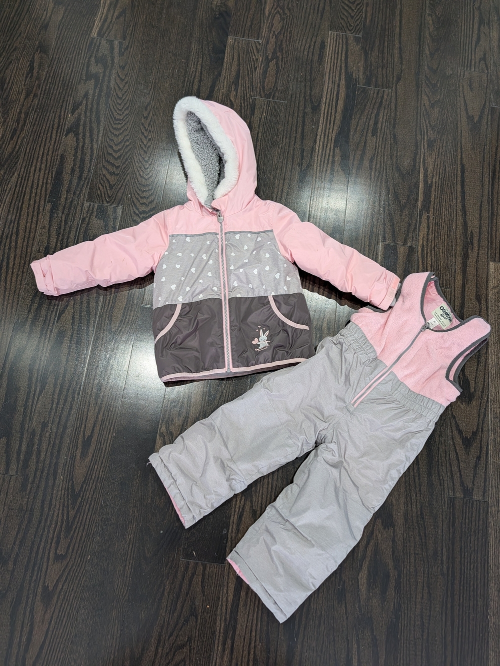 2/$50 OshKosh B'gosh Girls 2-Piece Snowsuit – 3T